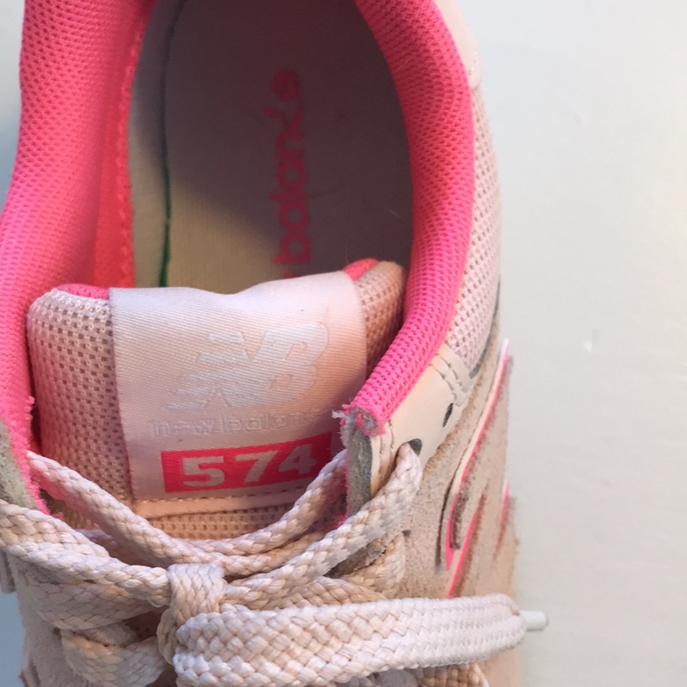 COPY - pink new balance 574 size 6 - Picture 5 of 7